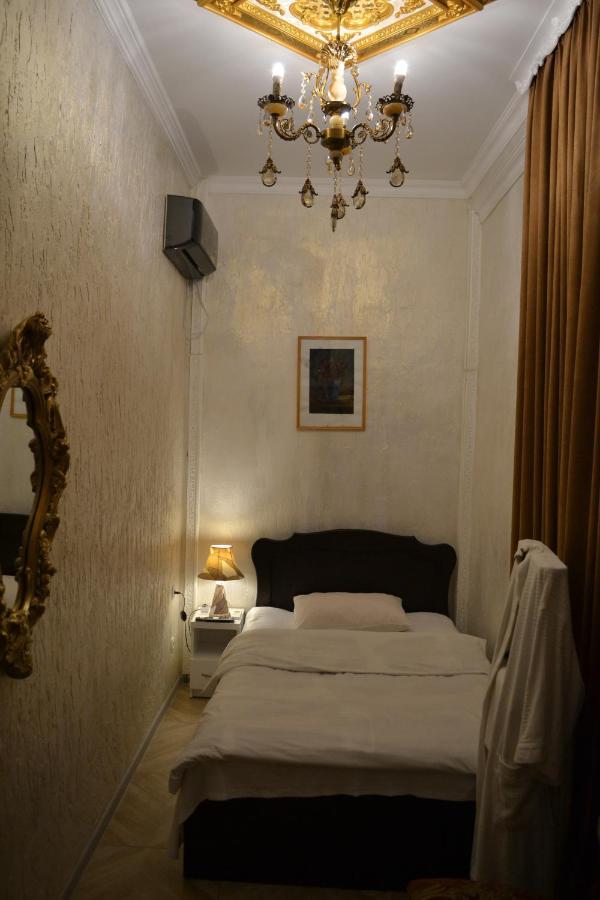 Hotel Mkudro Kutaisi Esterno foto