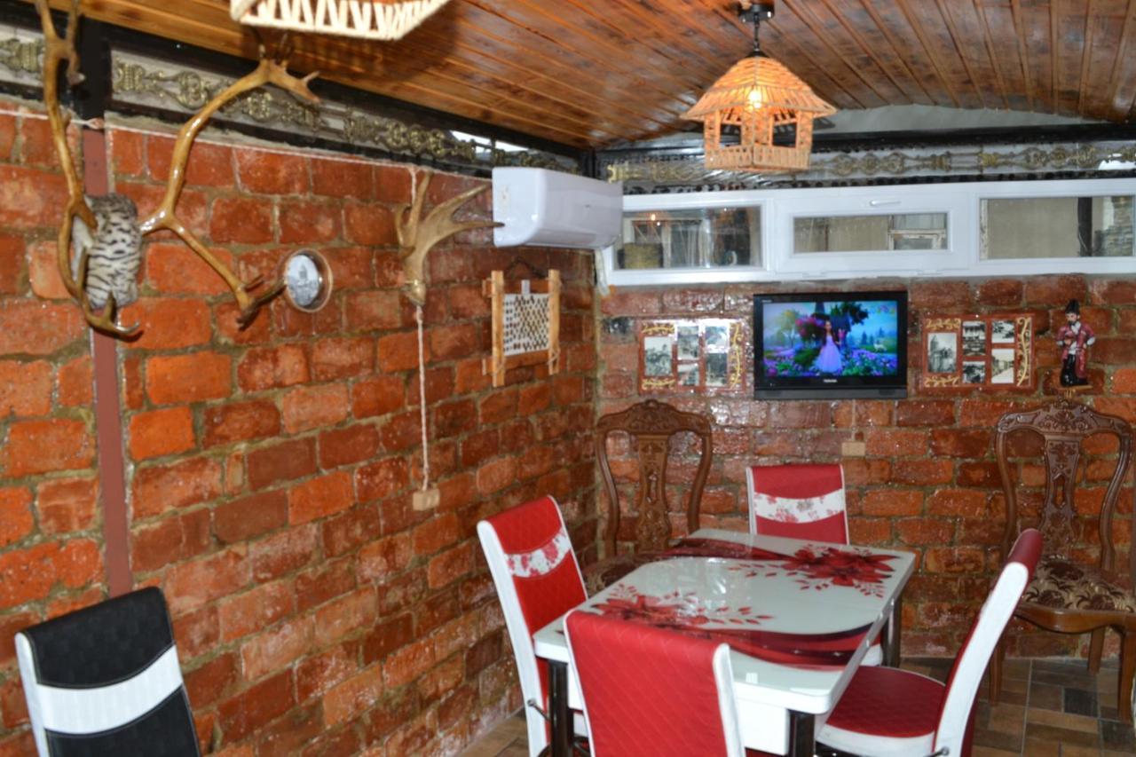 Hotel Mkudro Kutaisi Esterno foto