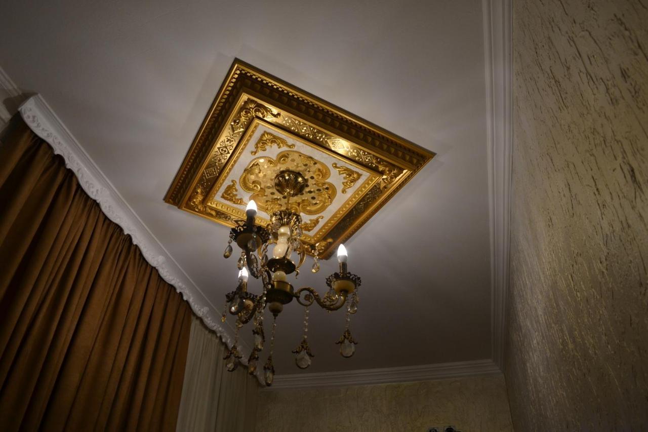 Hotel Mkudro Kutaisi Esterno foto